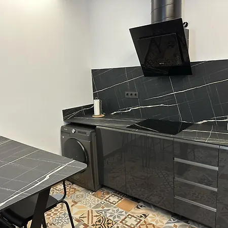 La Rosaleda Apartment *